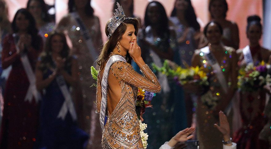 65. Miss Universe ”Kâinat Güzellik Yarışmasının” 1. Fransız ”Iris Mittenaere” Oldu!