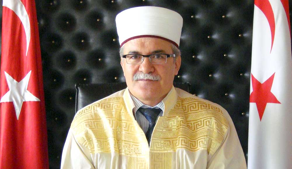 Başbakan Hüseyin Özgürgün Din İşleri Dairesi Başkanı Talip Atalay’ın görevinden alınma yazısını Cumhurbaşkanlığı’na gönderdi.