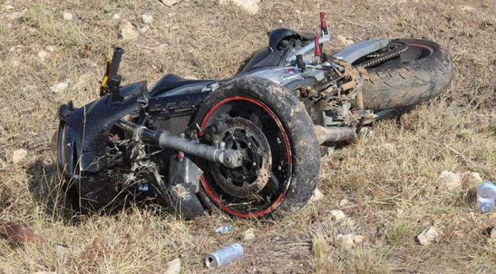 Baba Kız Karpaz yolunda motosiklet kazasında ağır yaralandı