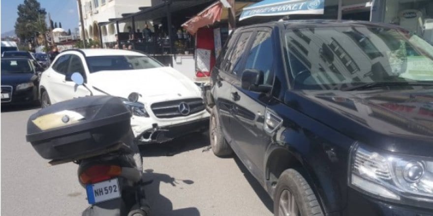 Lefkoşa’da zincirleme trafik kazası