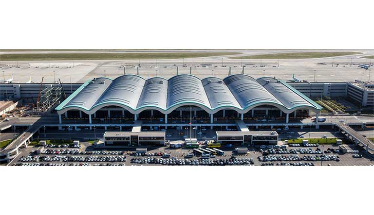 Sabiha Gökçen Havalimanı’nda pist yeniden uçuşlara açıldı