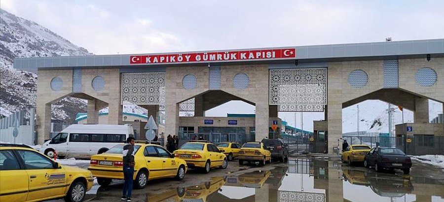 Türkiye’de tüm hudut kapıları 9 ülkeden gelen yolculara kapatıldı