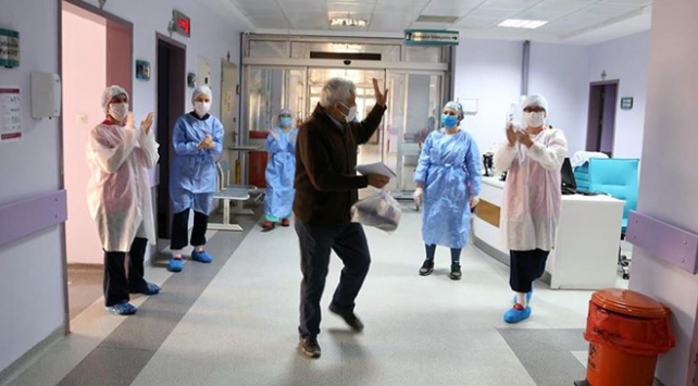 Türkiye’de virüsü yenen hasta sayısı 120 bini geçti