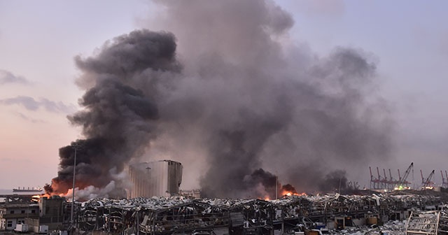 “Beyrut Limanı’ndaki patlamanın yol açtığı maddi hasar 15 milyar doları aştı”