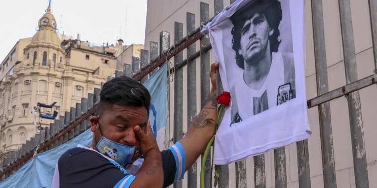 Arjantin Maradona İçin Yasta