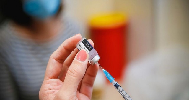 Pfizer ve BioNTech Ortaklığında Geliştirilen Covid-19 Aşısının Asemptomatik Vakalarda Yüzde 94 Etkili Olduğu Açıklandı