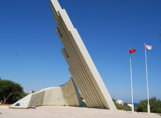 Barış ve Özgürlük Anıtı’na Elçilikten 2 Milyon TL’lik Destek
