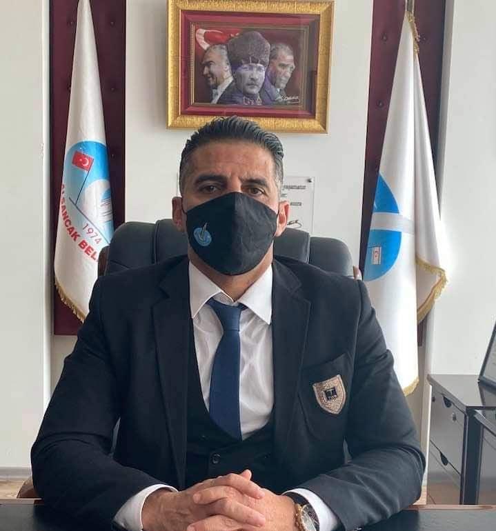 Alsancak Belediye Başkanı Fırat Ataser, Alsancakta Başlayacak Aşılama İçin Vatandaşlara Kayıt Yaptırmalarını İstedi