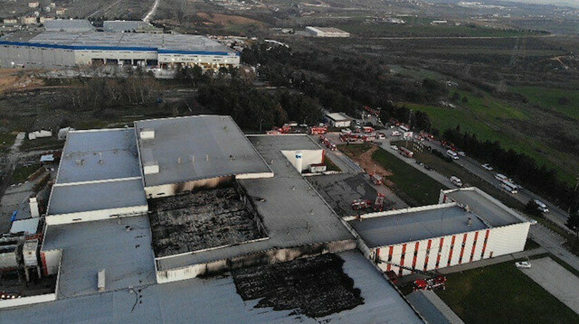 Türkiye Tuzla’da Et Fabrikasında Büyük Çaplı Yangın Çıktı