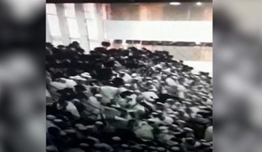 İsrail’de bir sinagogda tribün çöktü: Ölü ve yaralılar var İsrail’de bir sinagogda tribün çöktü: Ölü ve yaralılar var