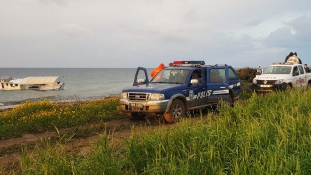 Taşlıca sahilinde 17 sığınmacı tespit edildi
