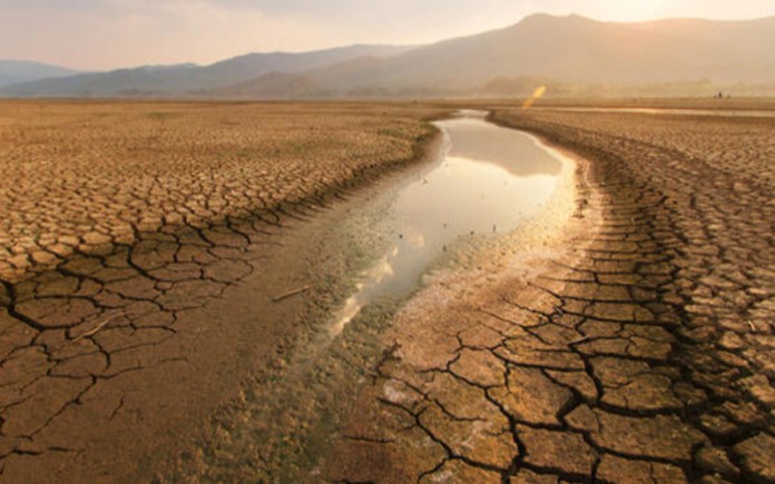 Toprak ve su birlikte ölüyor. Gıda üretimi yüzde 12 düşecek…