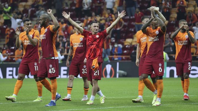 Galatasaray son 9 resmi maçta yenilmedi
