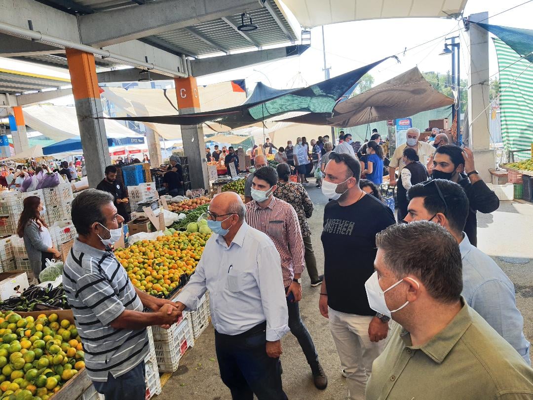 TDP Merkez Lefkoşa’daki Açık Pazarı ziyaret etti