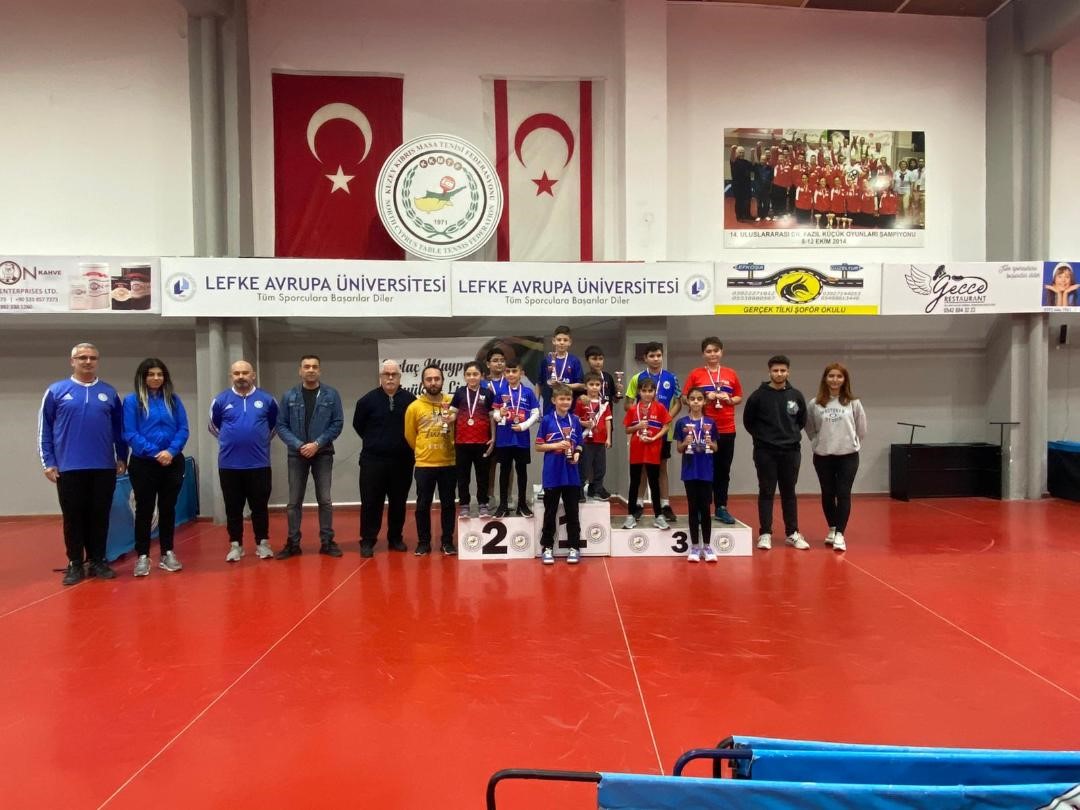 U11 ve U13 masatenisçiler yarıştı