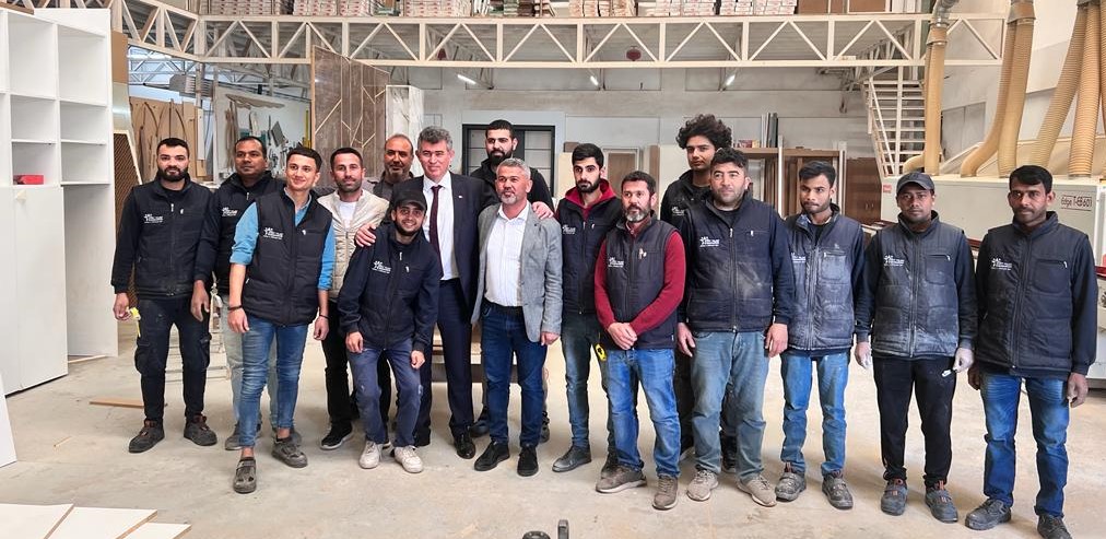 Türkiye Cumhuriyeti Lefkoşa Büyükelçisi Feyzioğlu Alayköy sanayi bölgesini ziyaret etti