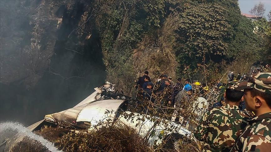 Nepal’de düşen uçağın ineceği havalimanında aletli iniş sisteminin çalışmadığı açıklandı