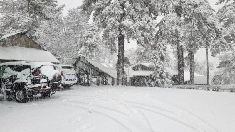 Trodos’ta kar kalınlığı 22 santimetreye ulaştı