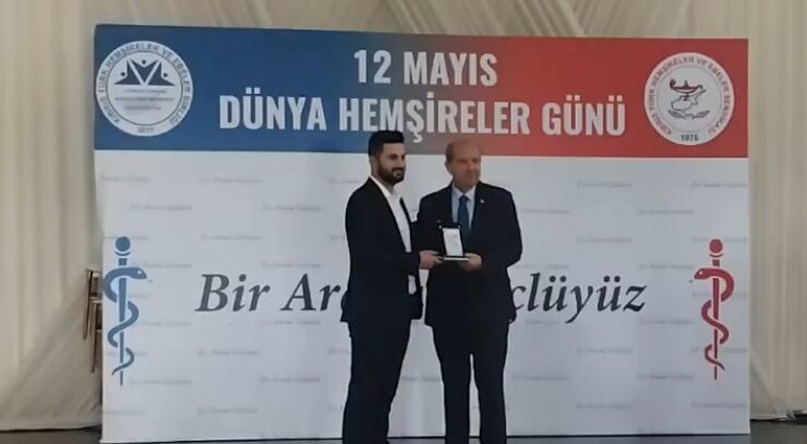 “Bir arada güçlüyüz”  sloganıyla Hemşireler Günü’nde tören düzenlendi