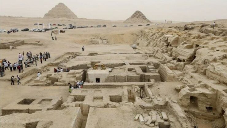 Mısır’da iki mumyalama atölyesi ortaya çıkarıldı
