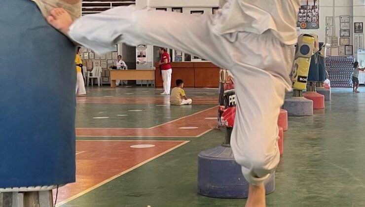 Taekwondoda renkli kuşak sınavları yapıldı