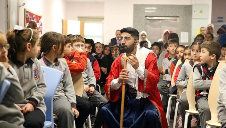 Kastamonu’da doktoralı meddah, köylerde dinlediği hikayeleri derliyor