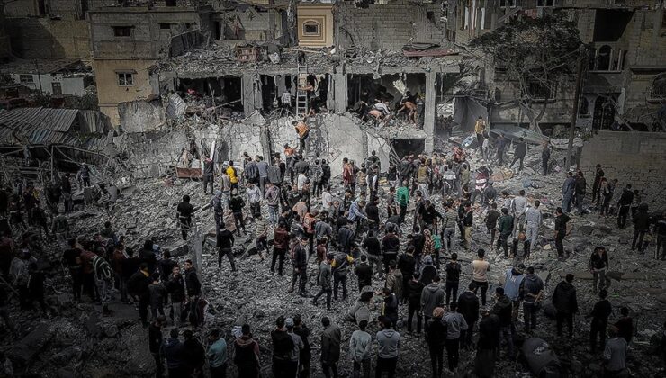 İsrail güçlerinin, Gazze Şeridi’ne düzenlediği saldırılar sürüyor