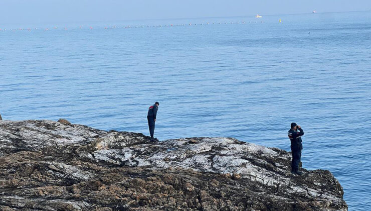 Marmara Denizi’nde batan geminin mürettebatını arama çalışmaları 8. gününde