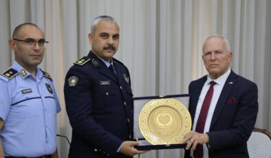 Töre, Lefkoşa Polis Müdürü Kızıltuğ ve Lefkoşa Polis Müdürü Yardımcısı Karabaşak’ı kabul etti