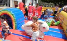 Girne Belediyesi “23 Nisan Çocuk Şenliği” düzenledi
