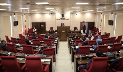 Mecliste bazı tezkereler kabul edildi……Kıbrıs konusu konuşuldu