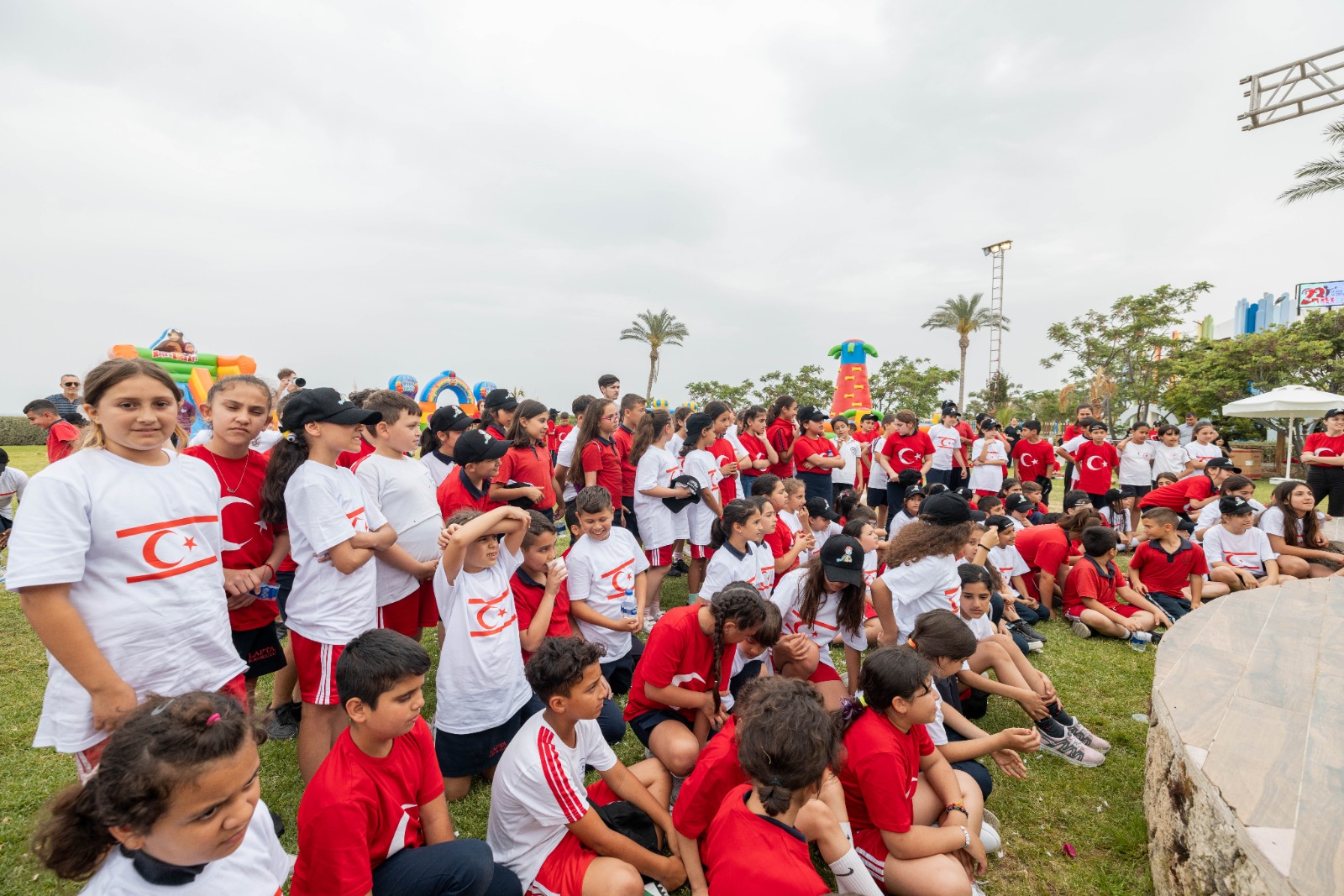 Merit Çocuk Şenliği’nde coştular