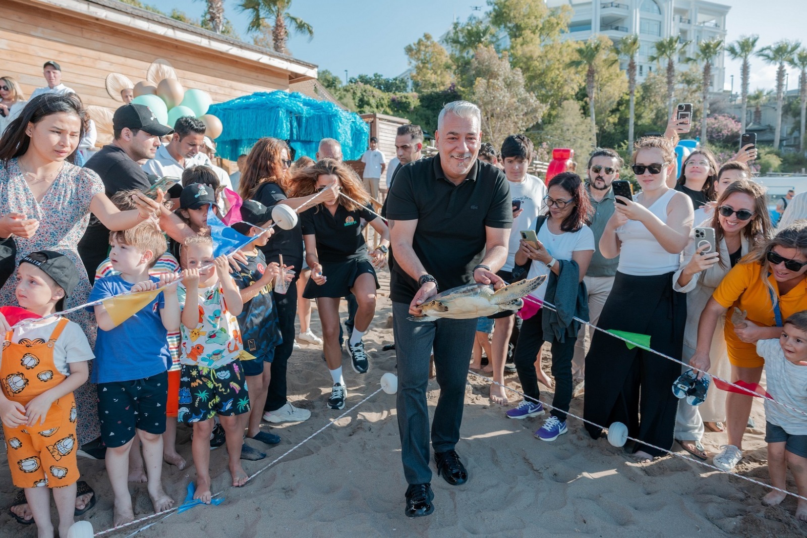 Meritta 6. yılını coşkuyla kutladı