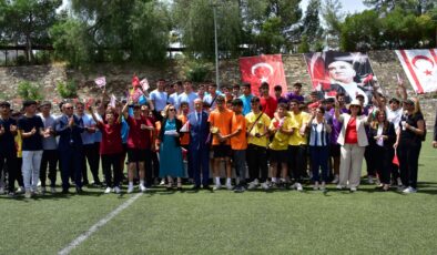 “Atatürk’ün Gençleri Yarışıyor” etkinliğinin ödül töreni yapıldı