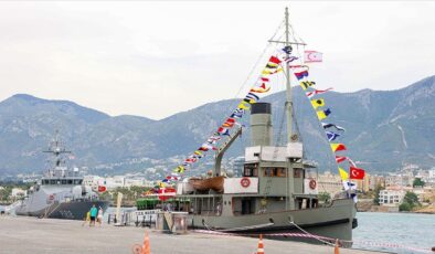 TCG Nusret Müze Gemisi KKTC’de ziyarete açıldı .
