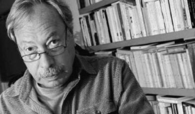 Edebiyatçı Ferit Edgü hayatını kaybetti