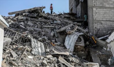 İsrail’in 274 gündür saldırılarını sürdürdüğü Gazze’de can kaybı 38 bin 98’e çıktı