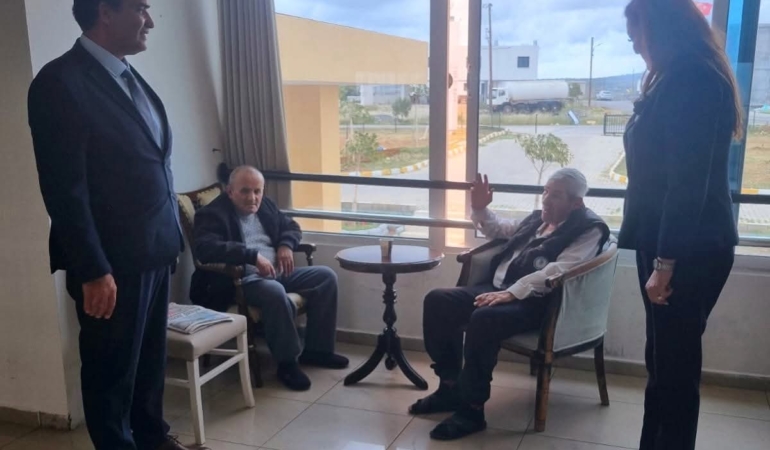 BAKAN GARDİYANOĞLU’NDAN KALKANLI YAŞAM EVİ’NE BAYRAM ZİYARETİ