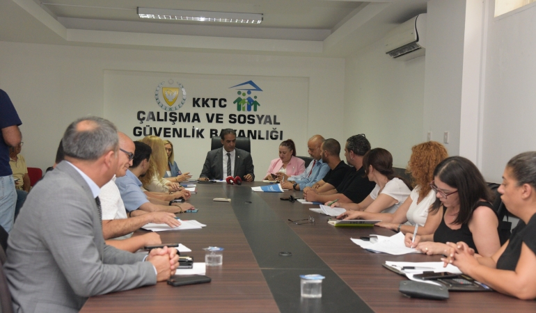 ENGELLİ DAİRESİ KURULMASI AMACIYLA ÇALIŞMA TOPLANTISI GERÇEKLEŞTİRİLDİ