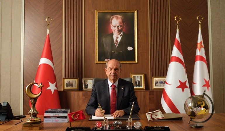 Tatar: “Erhürman umut tacirliği yapıyor, halkı kandıramaz”