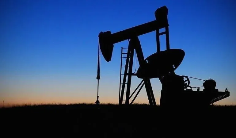 Brent Petrol Fiyatları Orta Doğu’daki Gerilimle 85 Doları Aşarak Son Bir Ayın Zirvesine Çıktı